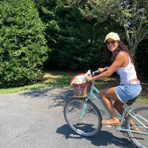 Meet your Posher, Katty milushka